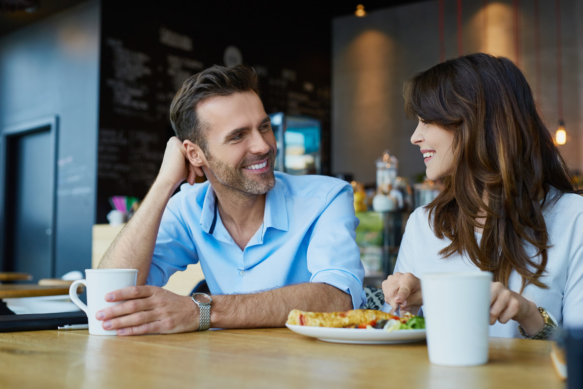 10 Questions For Your First Date: Best Ideas To Impress The Girl